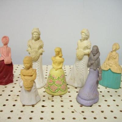 Lot 44 - Avon Bottles