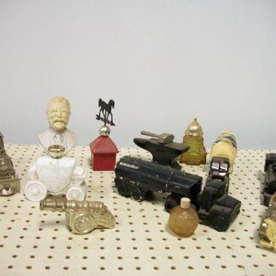 Lot 50 - Avon Bottles
