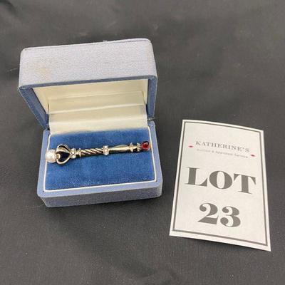 .23. Vintage Scottish Scepter Brooch 