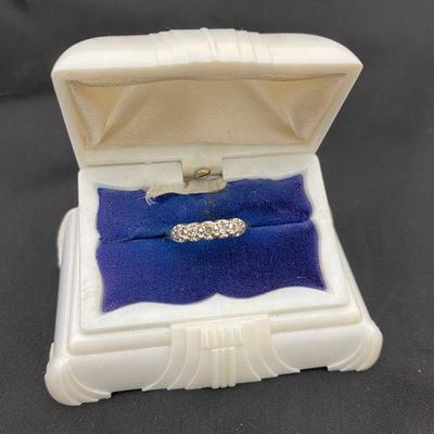 .27. Art-Deco WG & Diamond Ring