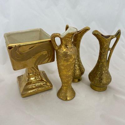 .49. Four Piece Weeping Gold