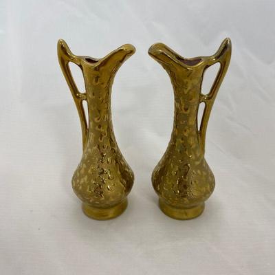 .49. Four Piece Weeping Gold