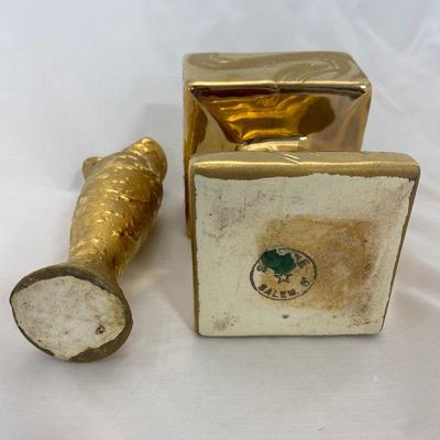 .49. Four Piece Weeping Gold