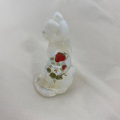 .67. Hand-Painted Fenton Cat