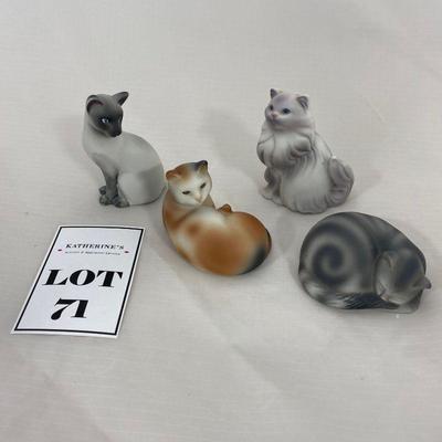 .71. Set of 4 Porcelain Cats