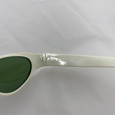 .76. Vintage Foster Grant Cat Eye Sunglasses