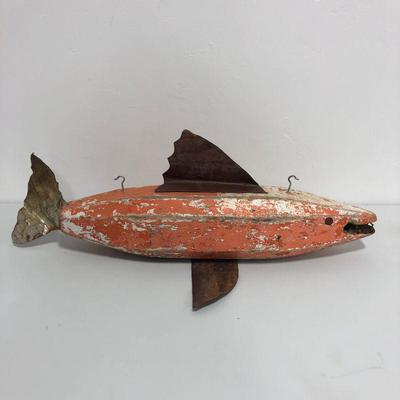 .95. Folk Art Large Fish