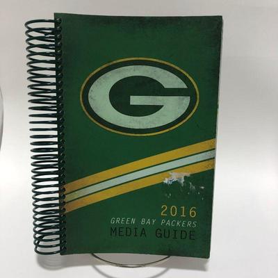 .107. Packers Paper Lot