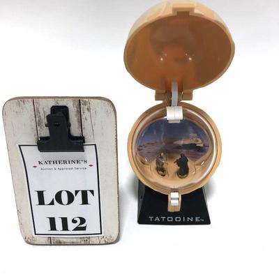 .112. Tatooine Globe Action Spinner