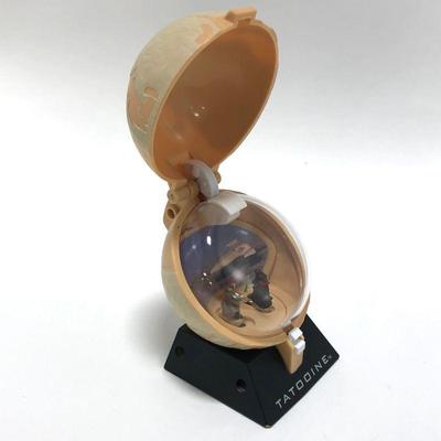 .112. Tatooine Globe Action Spinner