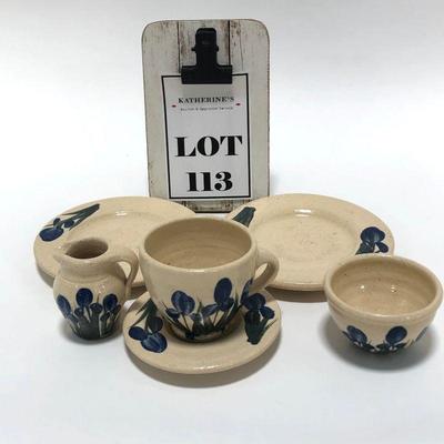 .113. McCoy Children's Tea Set