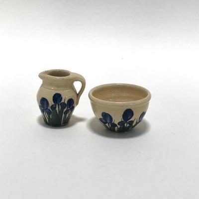 .113. McCoy Children's Tea Set