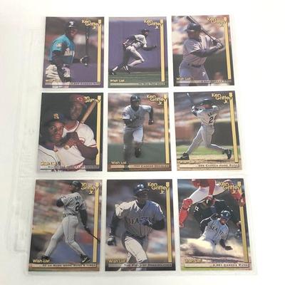 .116. Mixed Baseball Paper Lot
