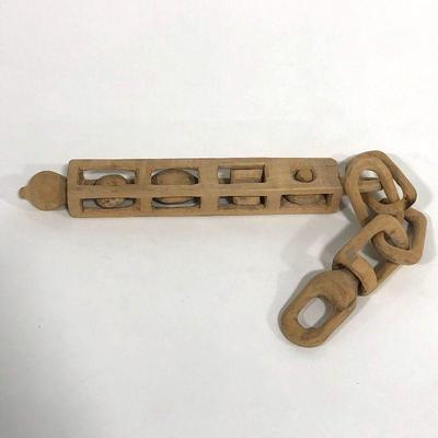 .117. Folk Art Wooden Chain