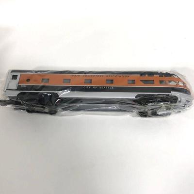 .119. NIB Lionel Train Cars
