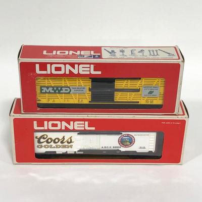 .122. Vintage Lionel Train Cars, Coors