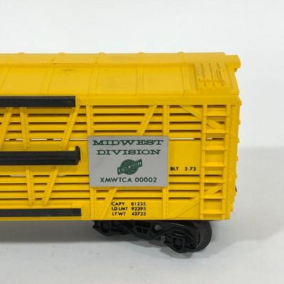 .122. Vintage Lionel Train Cars, Coors