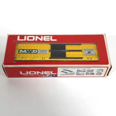 .122. Vintage Lionel Train Cars, Coors