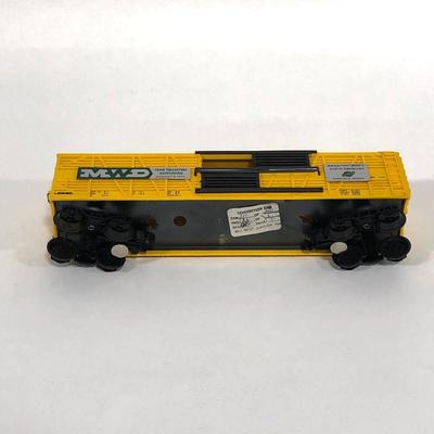 .122. Vintage Lionel Train Cars, Coors