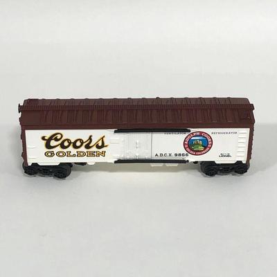 .122. Vintage Lionel Train Cars, Coors