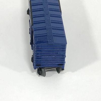 .123. Two Vintage Lionel Cars