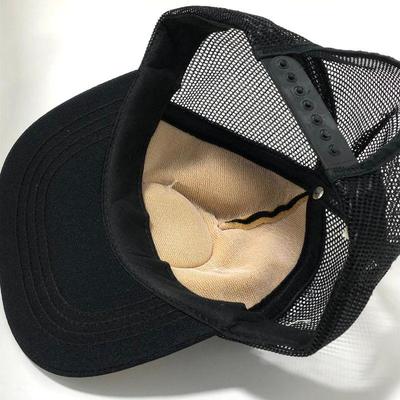 .125. NRA Hats & Flag