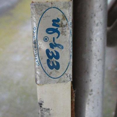 Lot 55 - Knot Tying Table