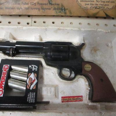Lot 69 - Vintage Crosman Model 44 Peacemaker CO2 Revolver .177 Cal. 44/.177