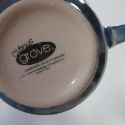 Lot 76 - Citrus Grove Dishes - Blue Swirl