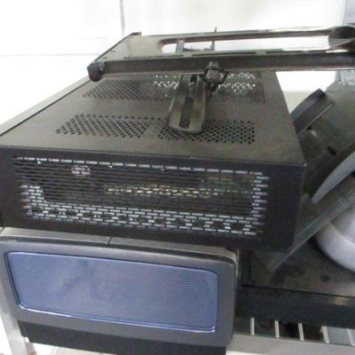 Lot 82 - Electronics 