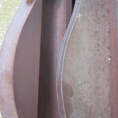 Lot 84 - Mirror 29" x 28: