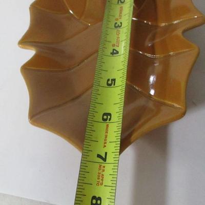 Lot 98 - Home Decor Items