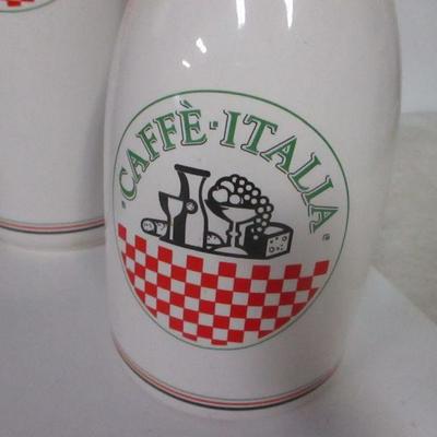 Lot 99 - Home Decor Kitchen Items