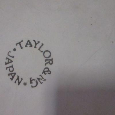 Lot 101 - Taylor & NG Made In Japan Dishes