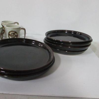 Lot 101 - Taylor & NG Made In Japan Dishes