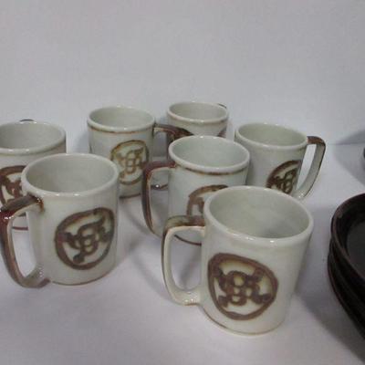 Lot 101 - Taylor & NG Made In Japan Dishes