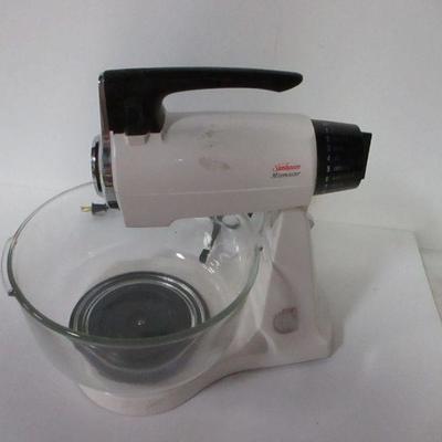 Lot 103 - Sunbeam Mixmaster