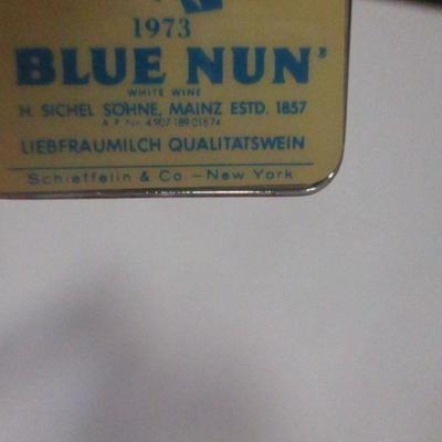 Lot 104 - Tape Measures - Blue Nun - Hennessy  - Lufkin