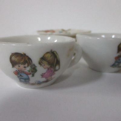 Lot 110 - Porcelain Figurines 