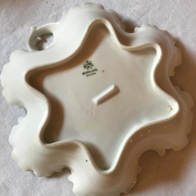 158 Decorative & Cut Glass Bowls