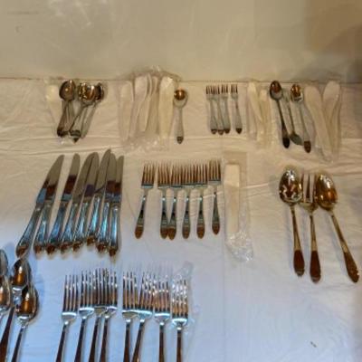 175: Towle Silverplate Flatware Hartford 64pc. Set 