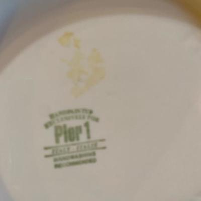 183: Lot of Decorative Serving Dishes 