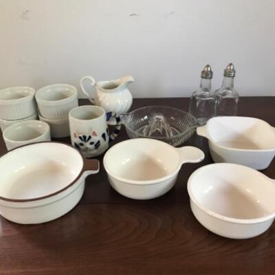 185: Lot of Bowls Curet, Juicer, Corningware Dishes 