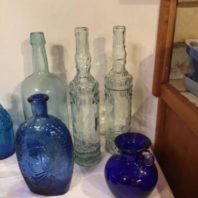 194: MMA Louis Comfort Tiffany Wysteria Window Art with Bottles 