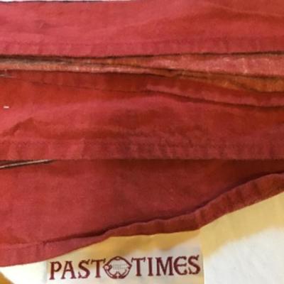 195: Lot of April Cornell Table Linens and Placemats , Past Time Table cloth