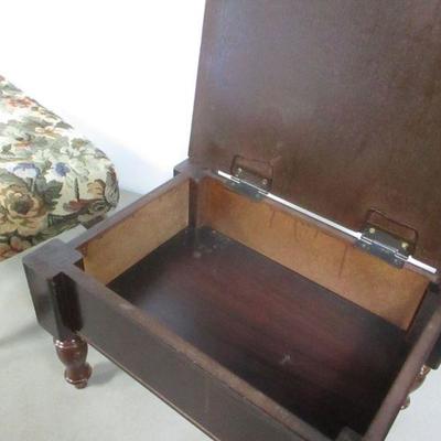 Lot 122 - Wooden Footstools