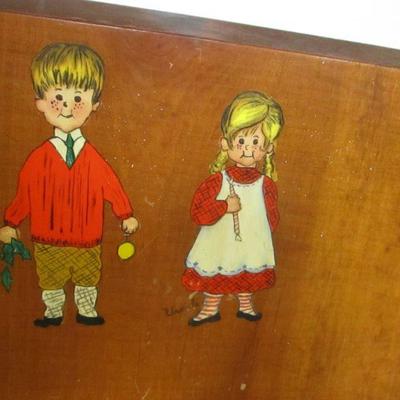 Lot 146 - Wooden Key Holder 