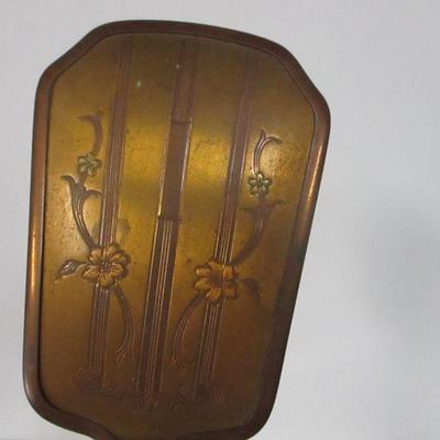 Lot 147 - Dressing Table Vanity Set 