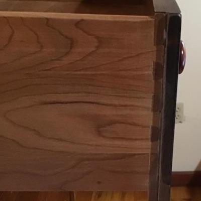 208 Ethan Allen 5 Drawer Dresser