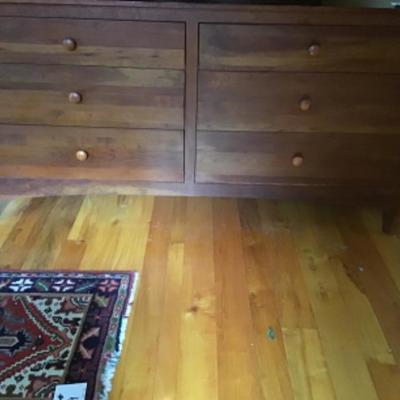 221 Ethan Allen 6 Drawer Dresser